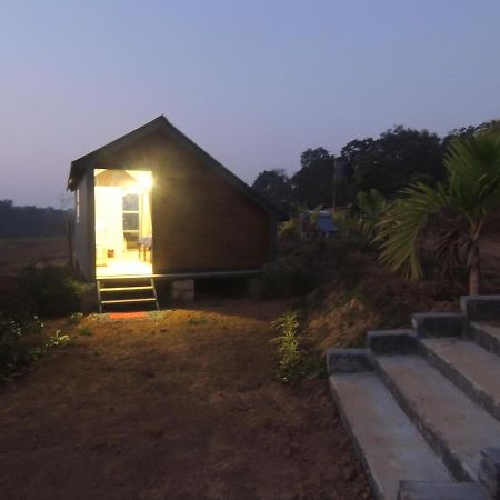 Dandeli Aura Appartamento Esterno foto